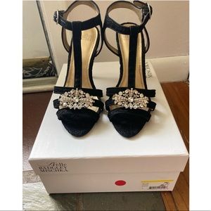 Badgley Mischka “Belle” Black Heels!